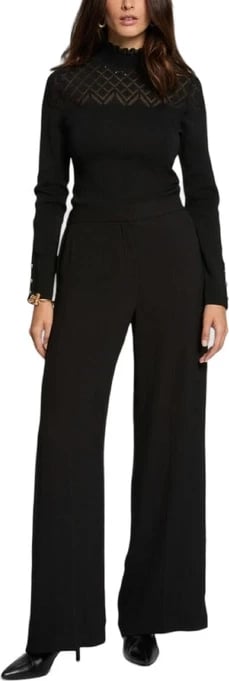 Xhemper femra Morgan De Toi, e zezë