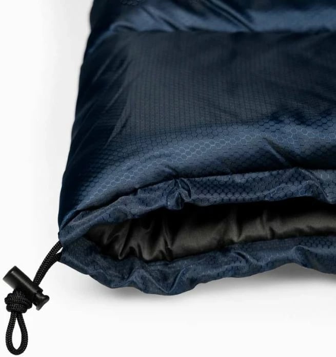 Thes gjumi Alpinus, për meshkuj dhe femra, ngjyrë e kaltër