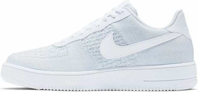 Atlete Nike për meshkuj, të bardha