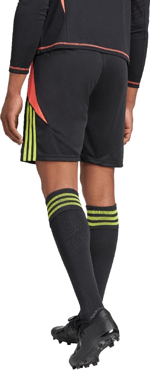Shorce për meshkuj adidas, të zeza