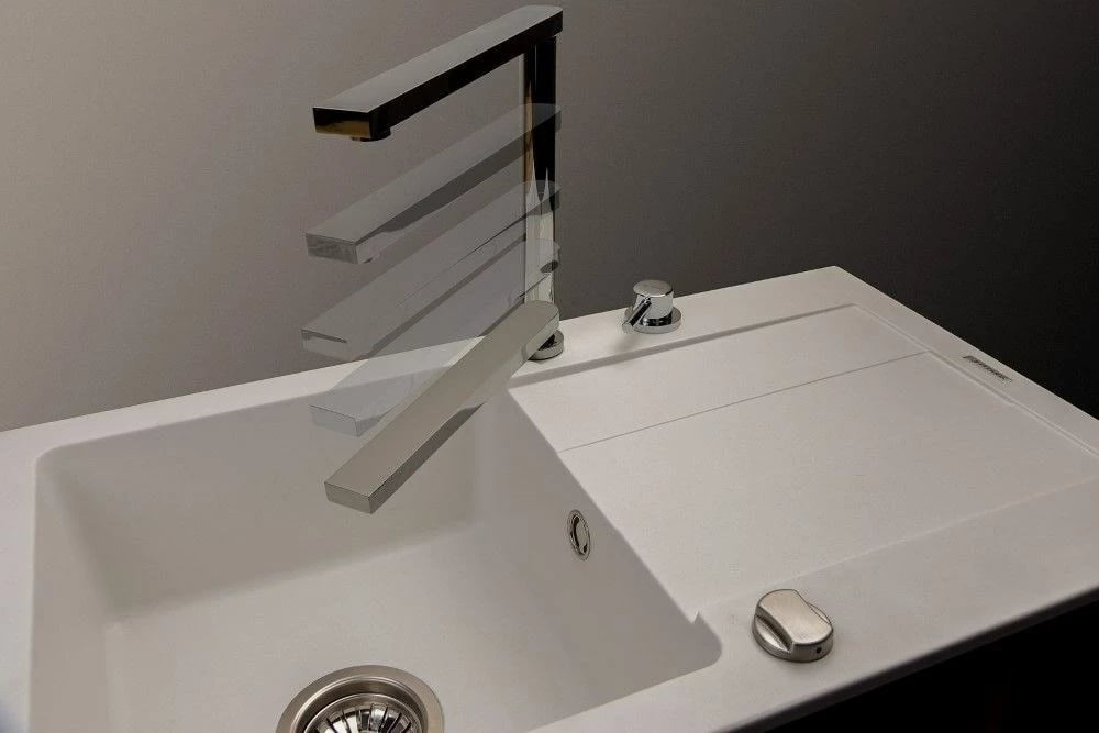 Rubinet kuzhine PYRAMIS SATELLITA 3/8', metal, krom