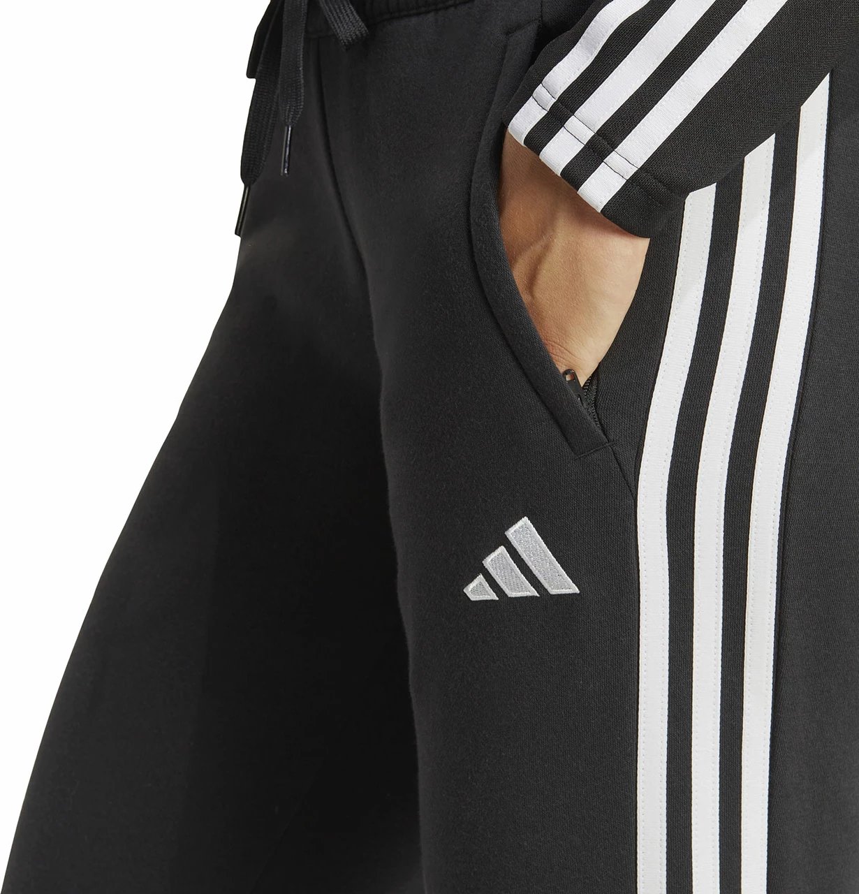 Pantallona sportive për femra adidas, të zeza