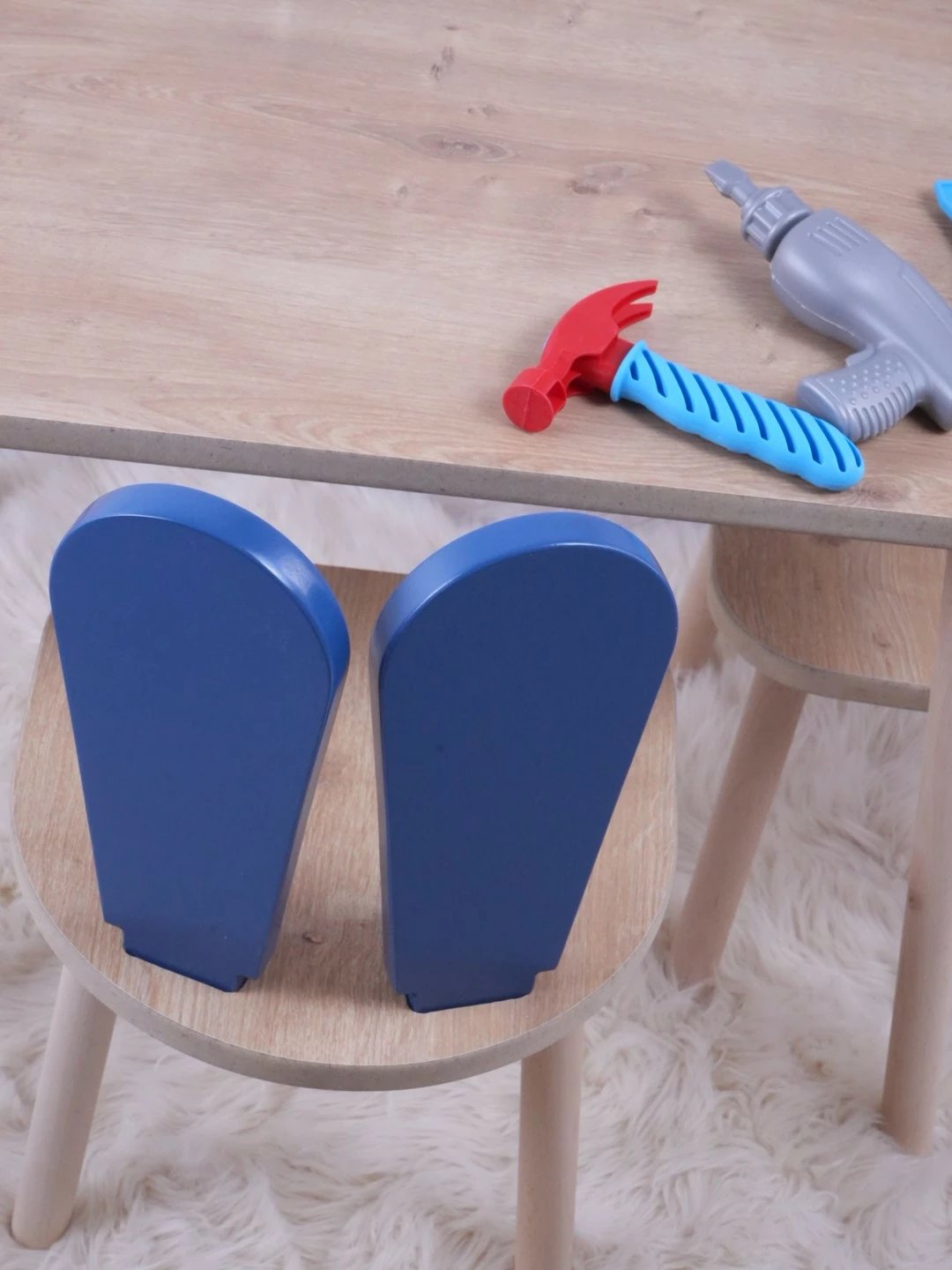 Set tavoline për fëmijë Hanah Home, dy karrige Bunny, blu, kafe