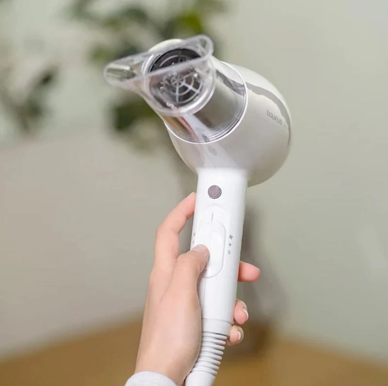 Tharëse flokësh Taurus LYSS2300, 2200W, Argjendtë