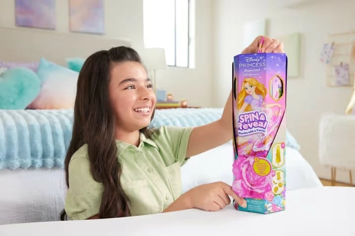 Kukull Disney Princess Mattel Spin & Reveal Roszpunka (Rapunzel), me aksesorë dhe ngjitëse