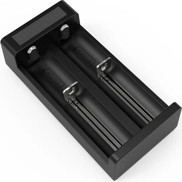 Karikues baterish XTAR MC2 PLUS, për bateri cilindrike Li-ion, 2 vende, i zi