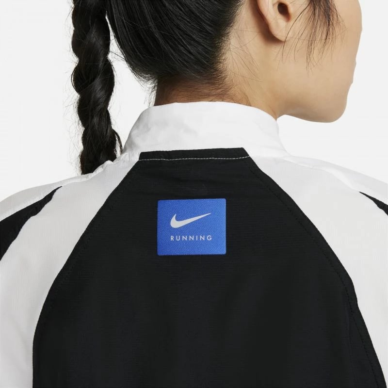 Duks Nike për femra, i bardhë