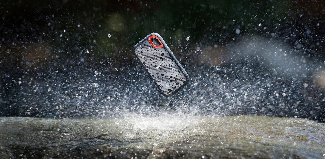 Disk i jashtëm SanDisk Extreme Portable, 1 TB, USB Type-C, 3.2 Gen 2, 1050 MB/s, Mbrojtje me fjalëkalim, E zezë