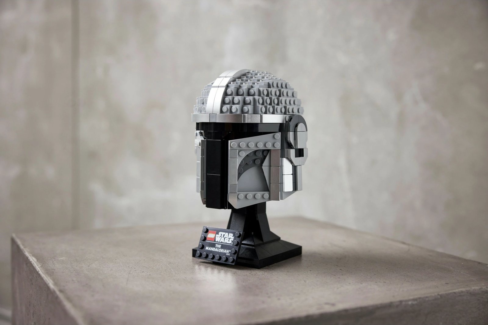 Set ndërtimi LEGO Star Wars The Mandalorian Helmet, 584 pjesë, shumëngjyrësh