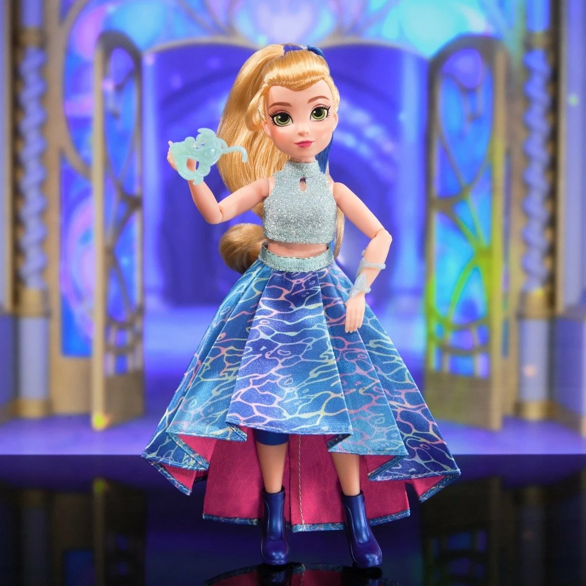 Kukull lodër Unicorn Academy Spin Master Isabel Delux Masked Ball, 23 cm, me aksesorë, blu