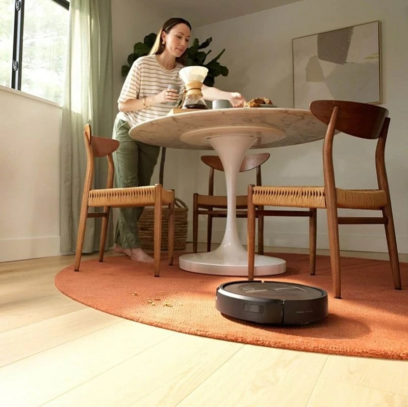 Robot pastrues iRobot Roomba j9+, i zi Robot pastrues iRobot Roomba j9+, i zi