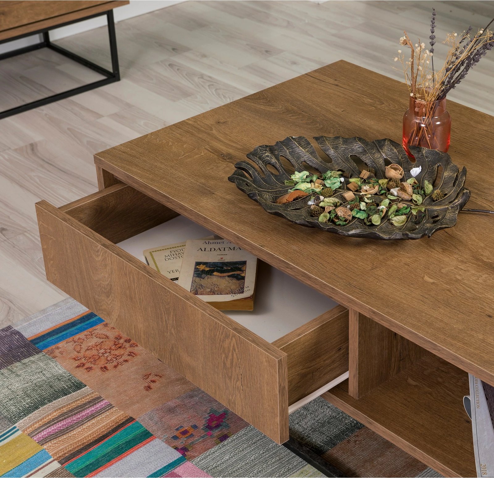 Set mobiljesh për dhomë dite, Skye Decor, Laxus Takım 21, ngjyrë arrë dhe e zezë Set mobiljesh për dhomë dite, Skye Decor, Laxus Takım 21, ngjyrë arrë dhe e zezë
