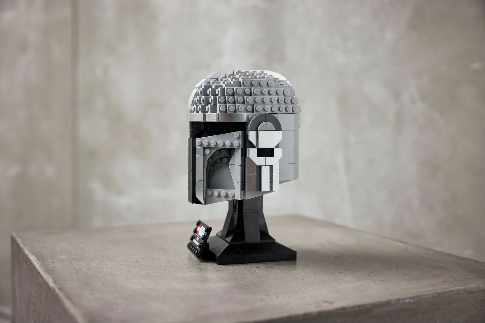 Set ndërtimi LEGO Star Wars The Mandalorian Helmet, 584 pjesë, shumëngjyrësh