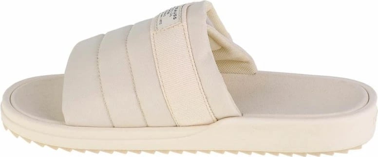 Atlete për femra Levis Tahoma, të bardha