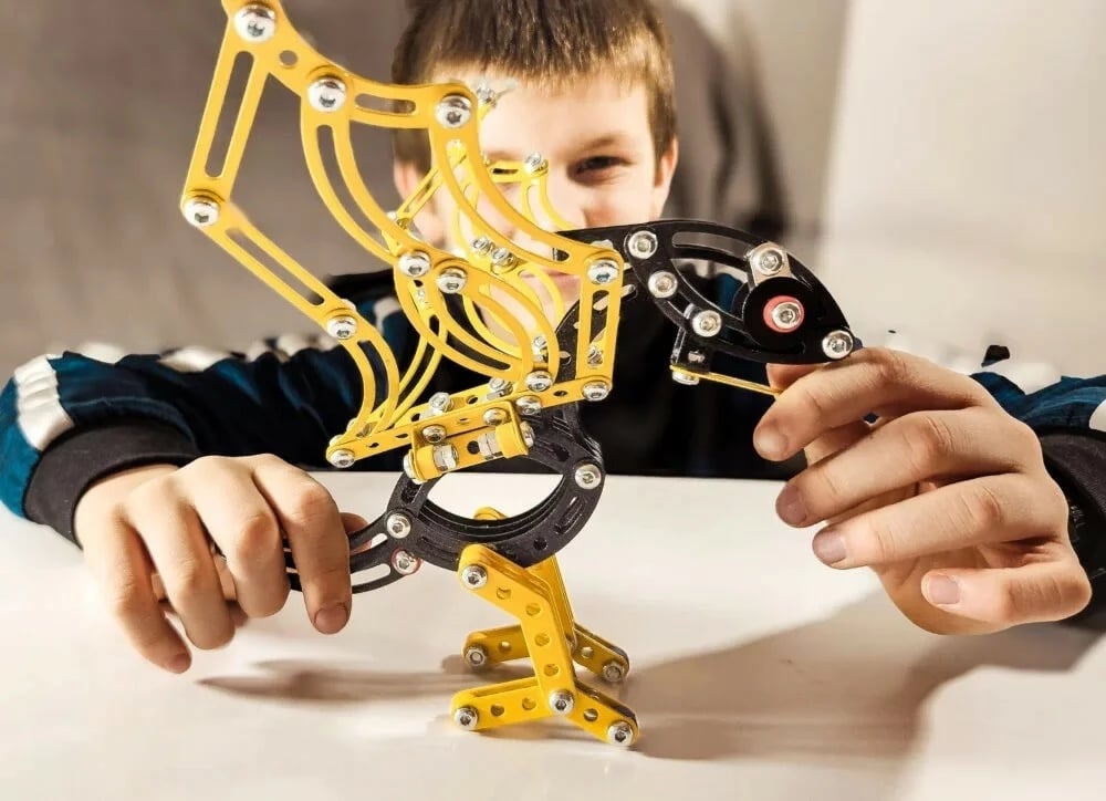 Set ndërtimi metalik Alexander Small Constructor Pterodactyl, 202 pjesë