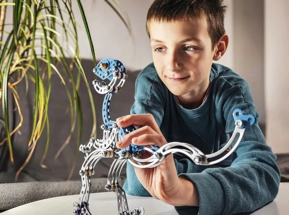 Set ndërtimi dinosaur Velociraptor Alexander Small Constructor, 202 pjesë, metalik