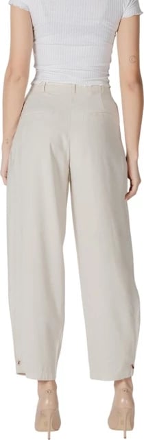 Pantallona Vila Clothes për femra, të bardha