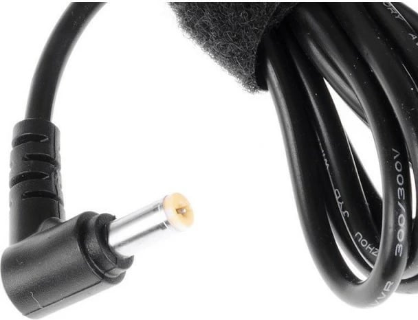 Adapter rryme Green Cell PRO AD02P për Acer 5733, 19V 4.74A, 90W, 5.5-1.7mm, i zi