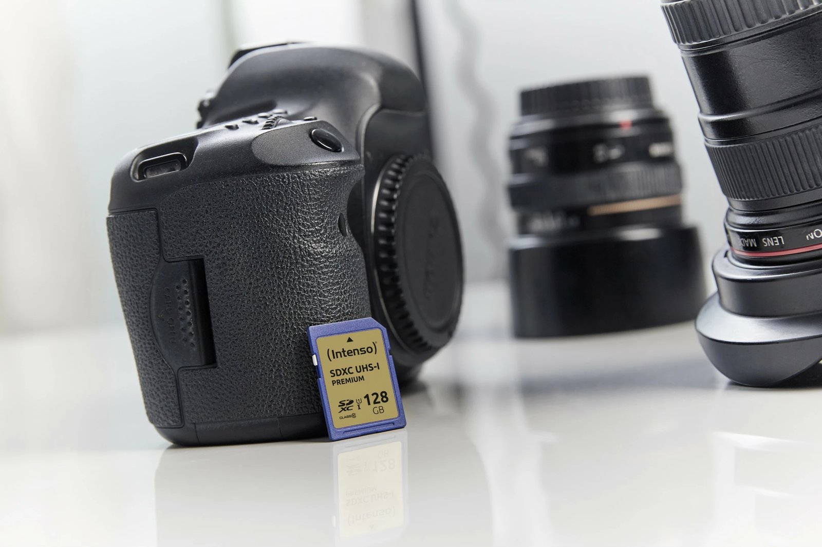 Kartelë memorie Intenso SDXC UHS-I 64 GB, Class 10, 90 MB/s, e kaltër