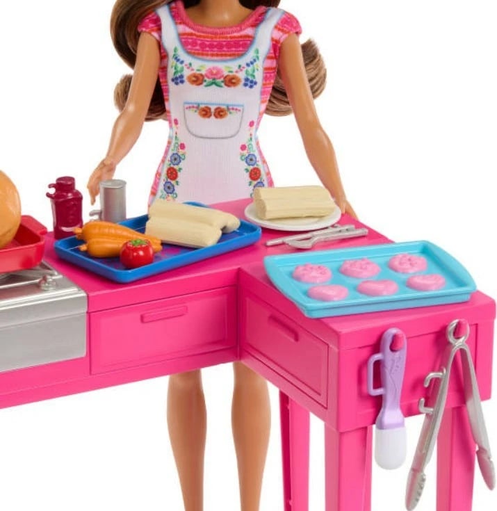 Set lodrash kuzhine me kukull, Barbie Teresa (Mattel) JCT06, kuzhinë me 20+ aksesorë, biskota me ndryshim ngjyrash