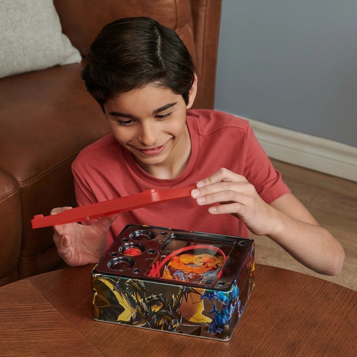 Set koleksionues Bakugan Spin Master 6067046 me kapsulë dhe figura, plastikë Set koleksionues Bakugan Spin Master 6067046 me kapsulë dhe figura, plastikë