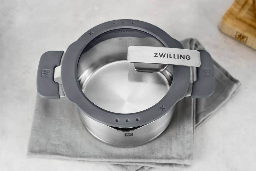 Set tenxheresh Zwilling Simplify 5 copë, çelik inox, kapakë me sitë, inox