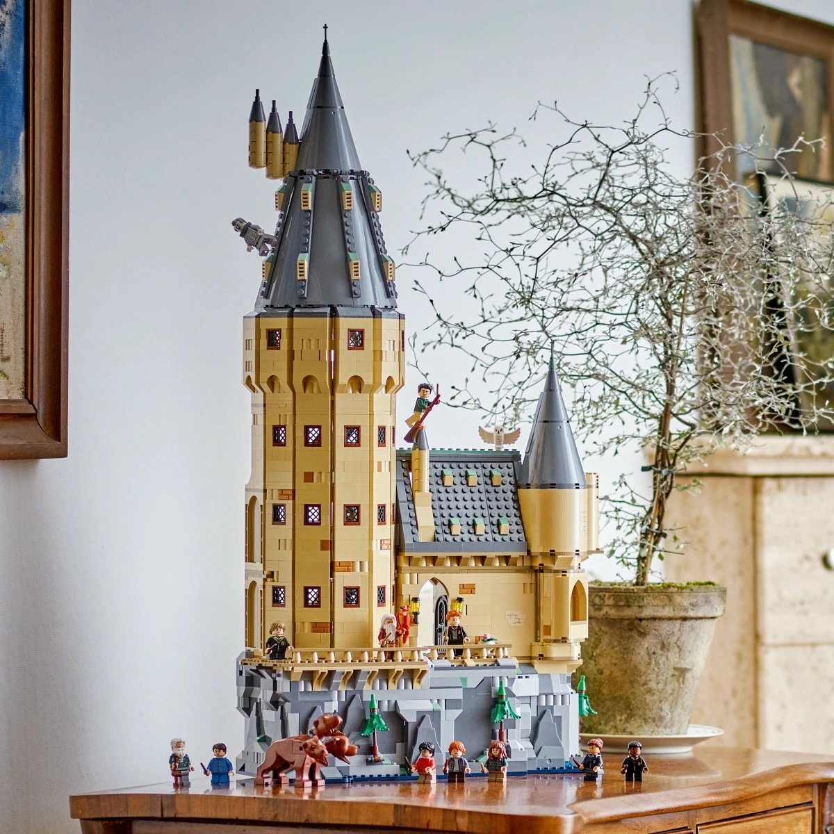 Set LEGO Harry Potter Hogwarts Castle Main Tower 76454, 2135 pjesë, ekstra i madh