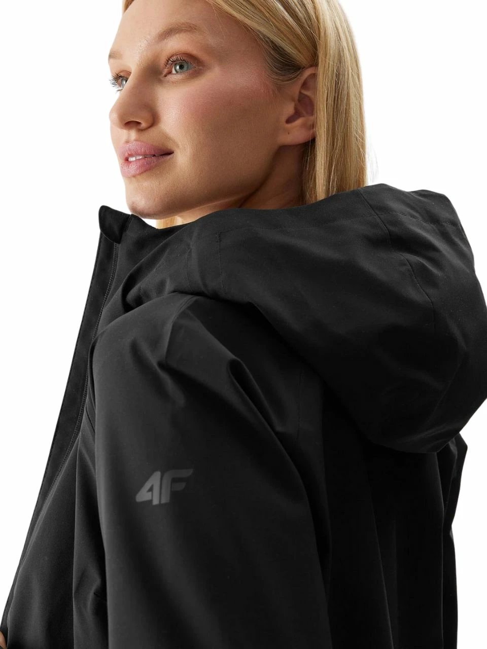 Jakne teknike për femra 4F, e zezë