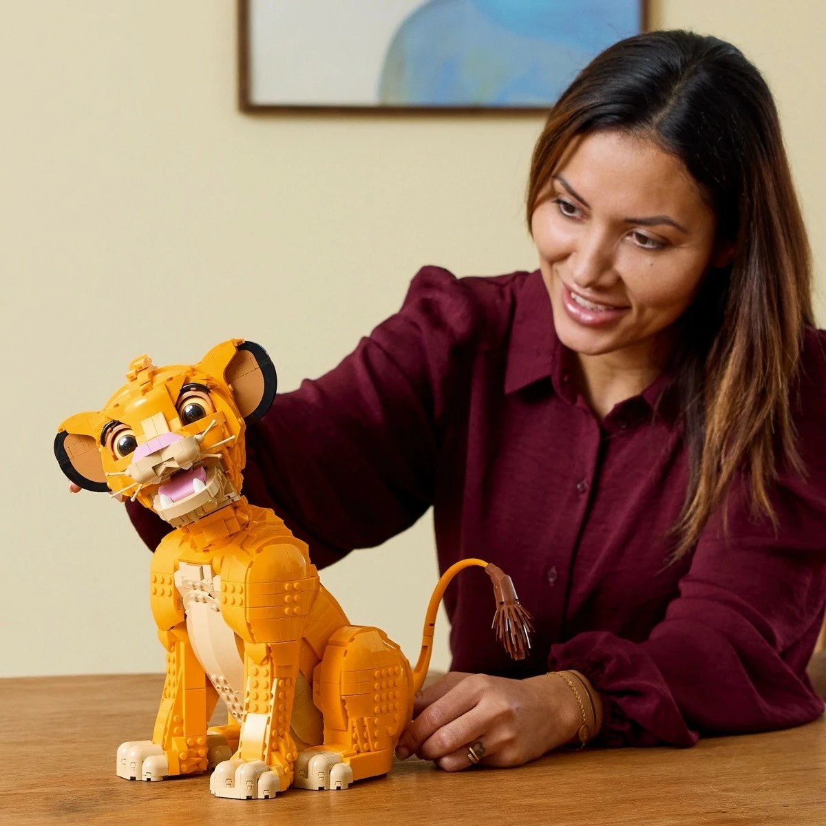 Set ndërtimi LEGO Disney Lion King Young Simba 43247, 1445 pjesë, ekstra i madh