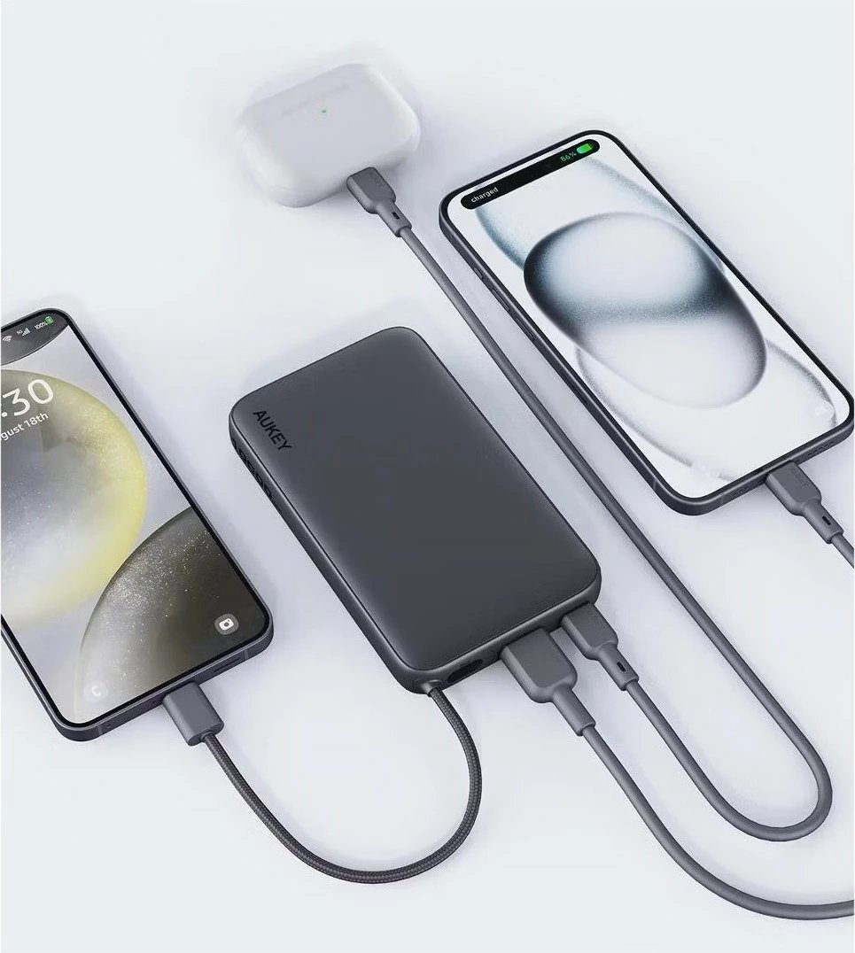 Power bank AUKEY PB-Y53P Spark Sling 10000mAh, 22.5W, 4xUSB, Kabllo USB-C, Zi