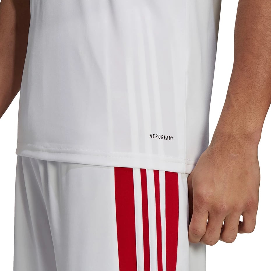 Maicë për meshkuj adidas, e bardhë