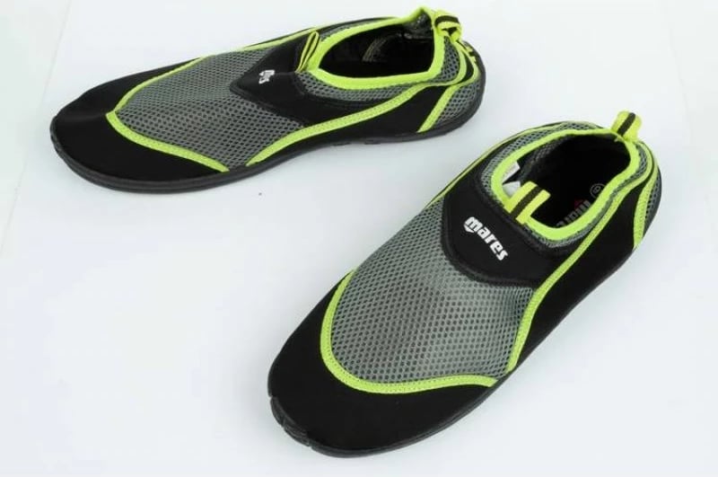 Atlete për meshkuj Mares, të zeza dhe të gjelbra