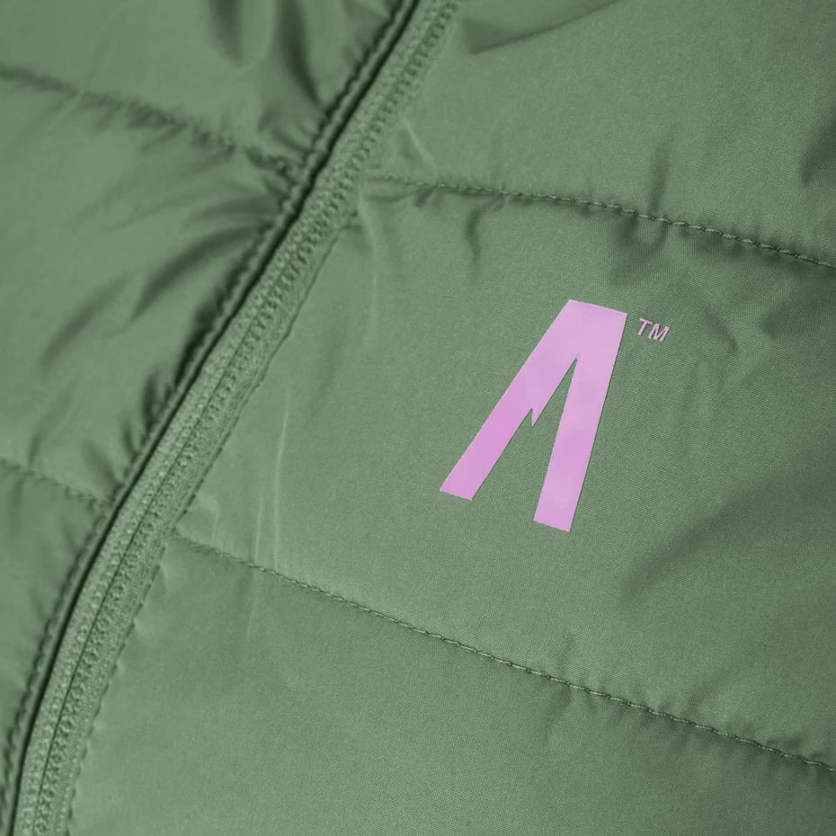 Jelek për femra Alpinus, mint