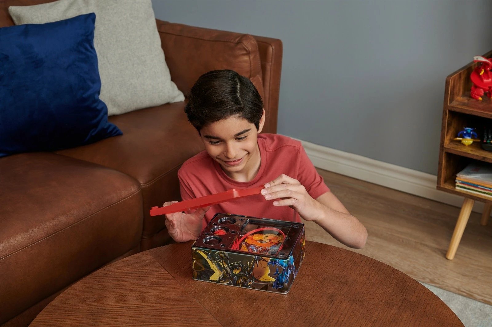 Set koleksionues Bakugan Spin Master 6067046 me kapsulë dhe figura, plastikë Set koleksionues Bakugan Spin Master 6067046 me kapsulë dhe figura, plastikë