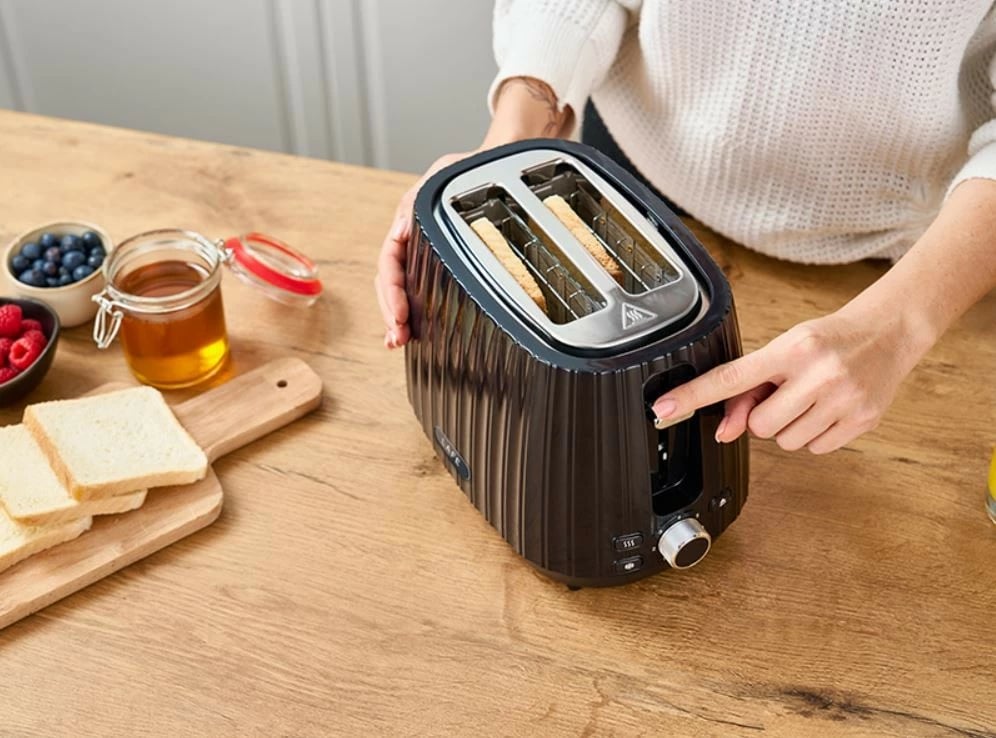 Toaster Lafe LAFTST47464, 7 nivele pjekje, funksion shkrirje/ngrohje, i zi