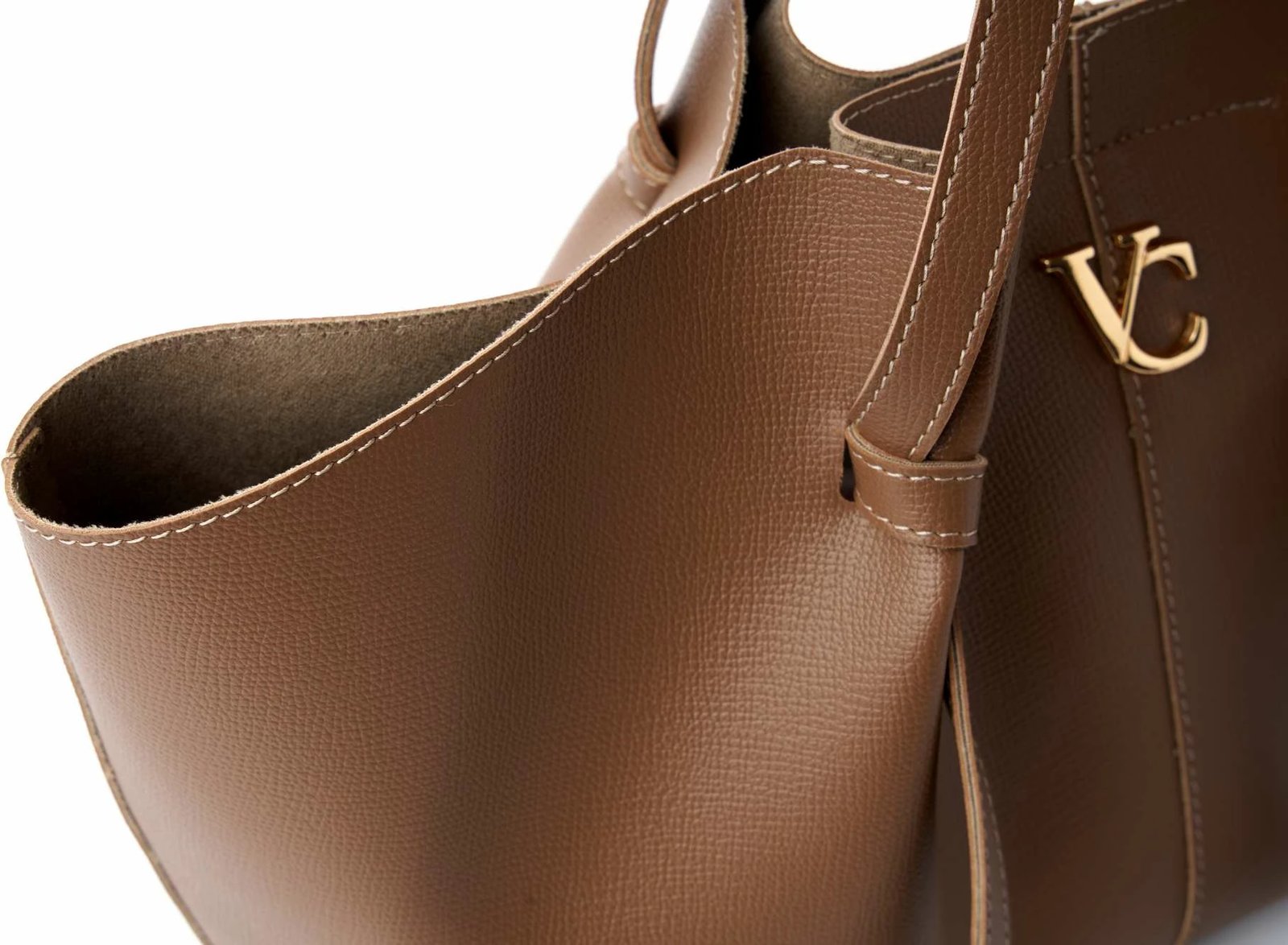 Çantë shpatullash Vince Camuto Foggia, ngjyrë mink