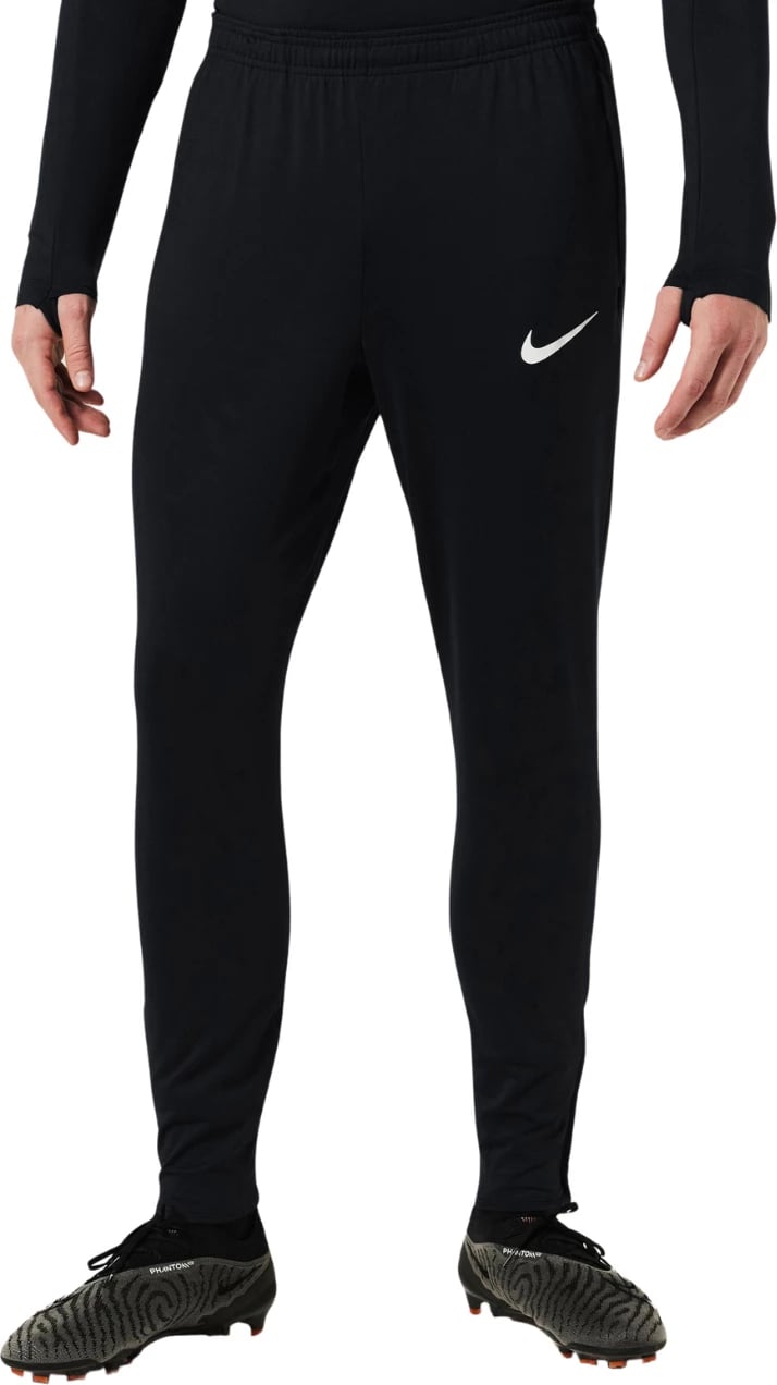 Pantallona sportive Nike për meshkuj, të zeza