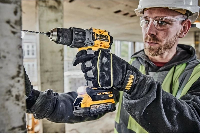 Aku-shurubdrill DeWALT 18V, brushless, 1.3cm, verdhë/zezë Aku-shurubdrill DeWALT 18V, brushless, 1.3cm, verdhë/zezë