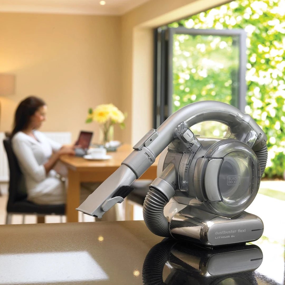 Fshesë me korrent Black & Decker PD1820L, argjend Fshesë me korrent Black & Decker PD1820L, argjend