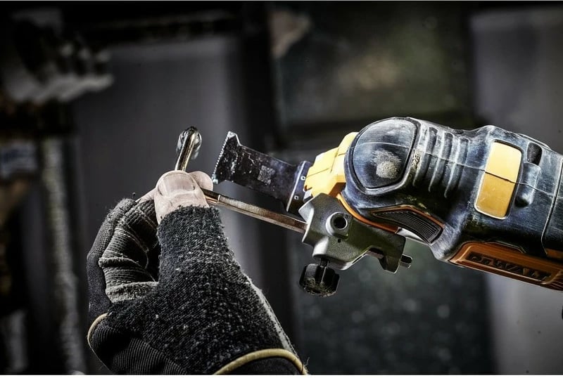 Mjet multifunksional DeWALT DCS356N-XJ, brushless, 18V XR, 3 shpejtësi, zi/verdhë Mjet multifunksional DeWALT DCS356N-XJ, brushless, 18V XR, 3 shpejtësi, zi/verdhë