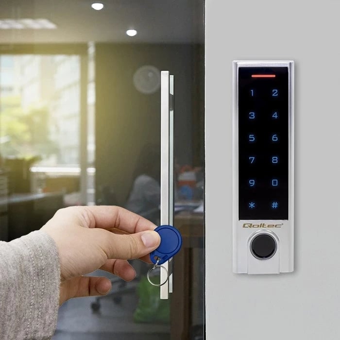 Kyçja me kod Qoltec 52449 PROTEUS, me lexues të gishtërinjve | RFID | Kod | Kartë | çelës fob | Zile | IP68 | EM Kyçja me kod Qoltec 52449 PROTEUS, me lexues të gishtërinjve | RFID | Kod | Kartë | çelës fob | Zile | IP68 | EM