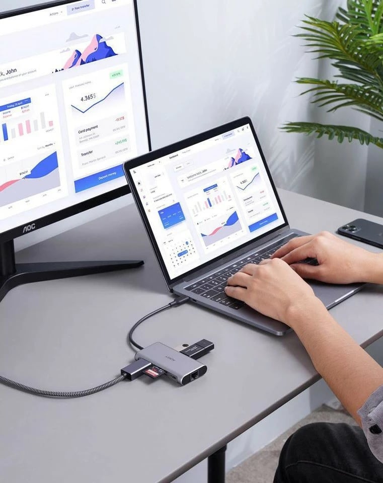 Kasë AUKEY CB-C91, 8-në-1, USB-C, HDMI 4K, RJ45, 3x USB 3.1, SD/microSD, Power Delivery 100W, Alumini, Argjend