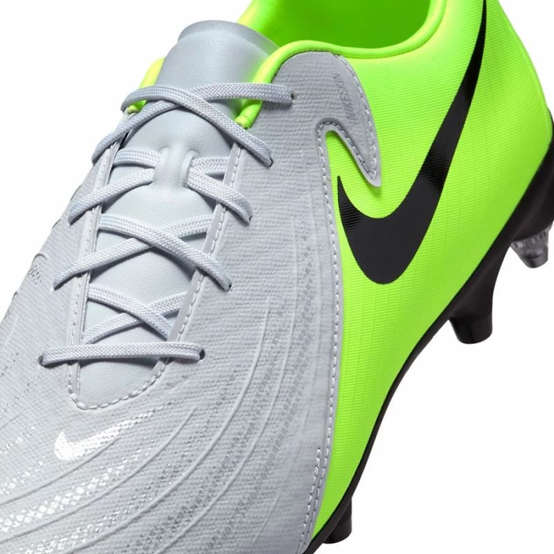 Çizme futbolli Nike për meshkuj, gri-të gjelbra