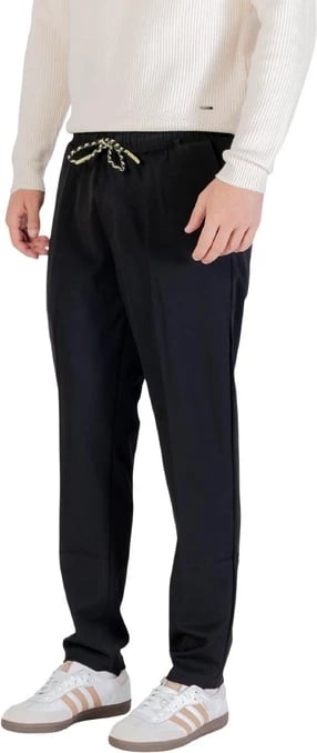 Pantallona Gianni Lupo meshkuj, të zeza