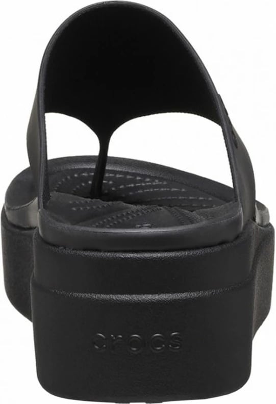 Papuqe për femra Crocs, të zeza