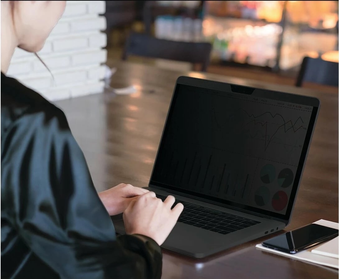 Filter privatësie Kensington për laptop 15.6", 16:9, i heqshëm, anti-reflektiv, i zi