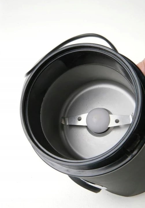 Blender për kafe Black+Decker BXCG150E, 150W, i zi 