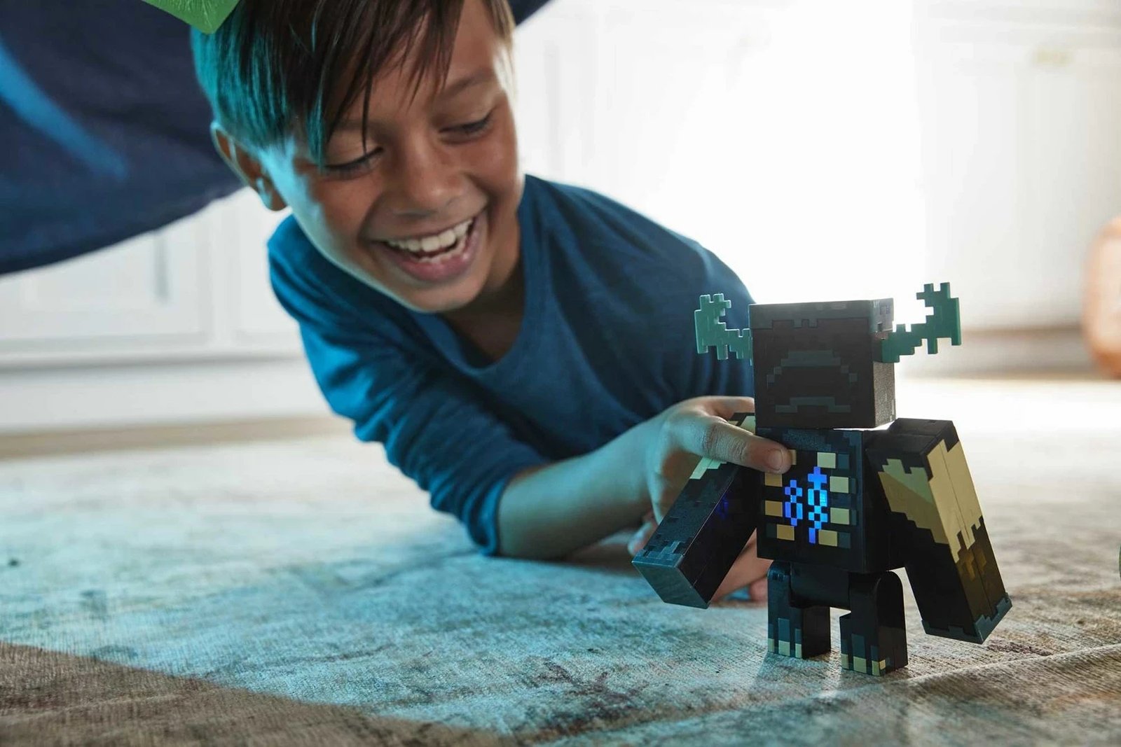 Figurë lodër MATTEL Minecraft WARDEN, Gri