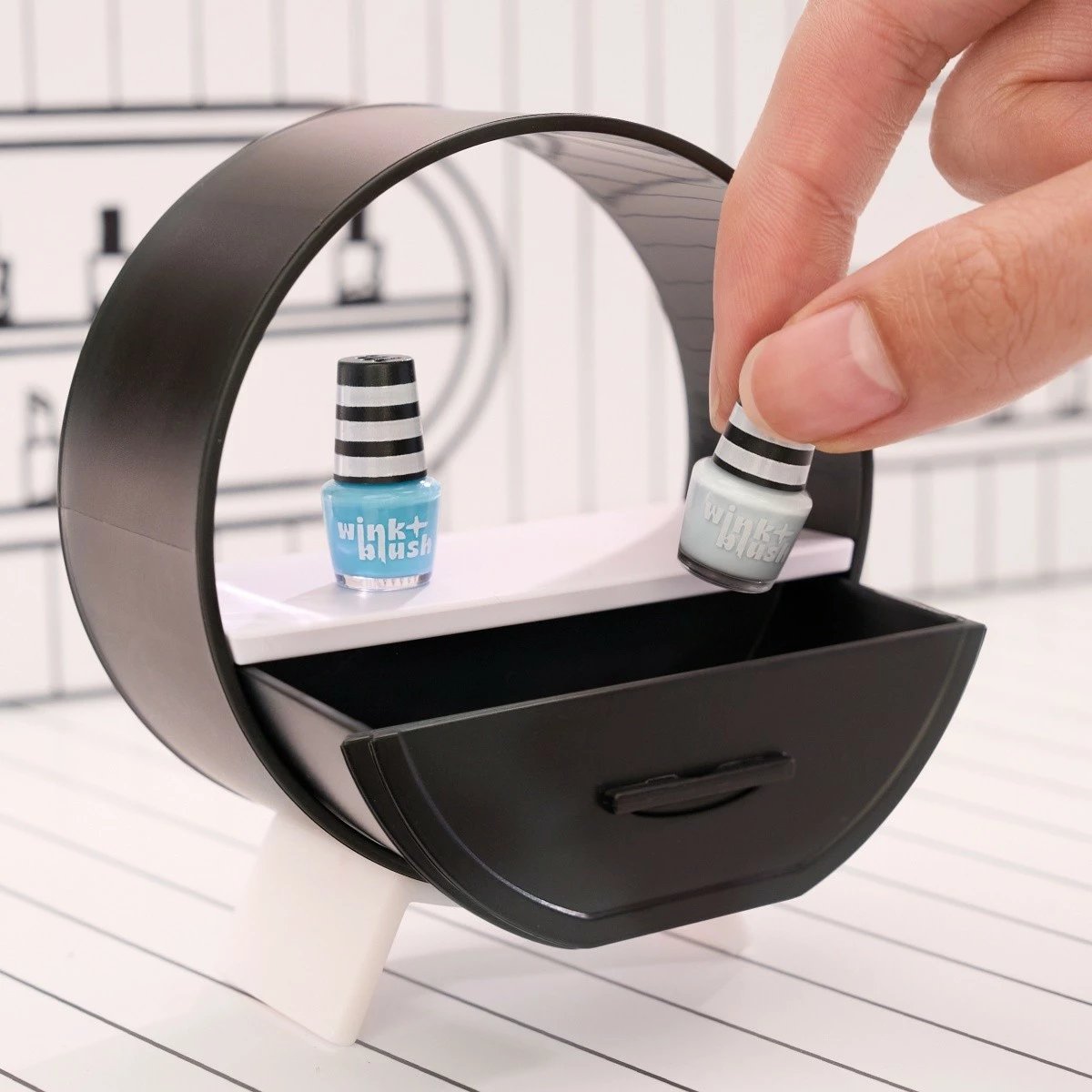 Figurinë lodër MGA Miniverse Make It Mini Makeup, 1 copë