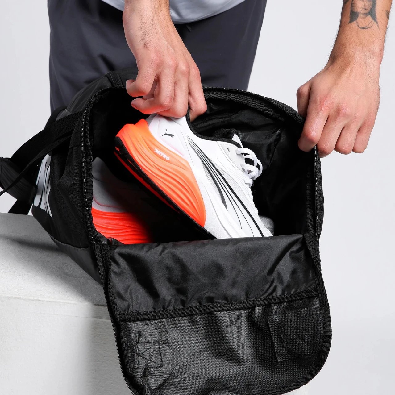 Çantë sportive Puma unisex, e zezë